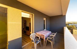 Stunning Apartment In Gornji Karin - Gornji Karin - 0