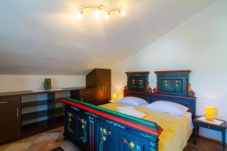 Apartments with a parking space Palit, Rab - 24376 - Rab - 2
