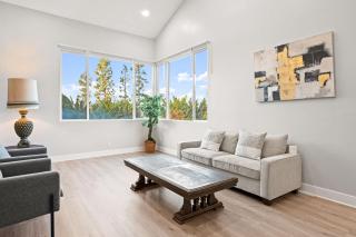 Luxury Hilltop Stay Pool Views Sleeps Many - Hacienda Heights - 7