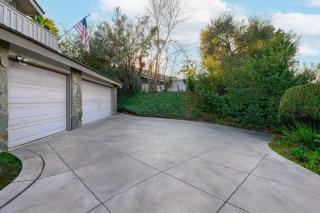 Luxury Hilltop Stay Pool Views Sleeps Many - Hacienda Heights - 2