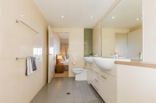 Loka Santi 14 - Gorgeous Three-Bedroom Beachfront Penthouse with Sea Views & Heated Communal Pool in Sunny Agnes Water - Agnes Water - 1