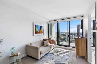 Sky Tower Views 2BR Apt Pool Gym Family Stay - Auckland - 4