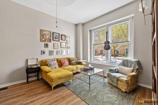 Spacious apartment in awesome Chicago with WiFi, AC - 1