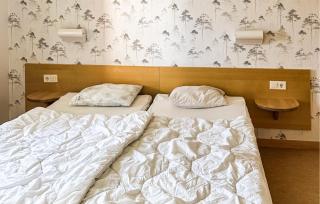 Gorgeous Home In Hok With Wifi - 2
