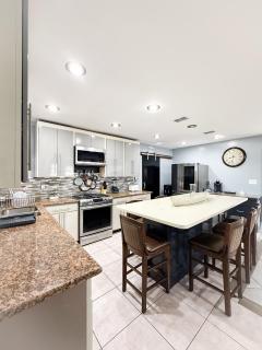 Queen Suite at New Orleans Airport and Tulane - Kenner - 6