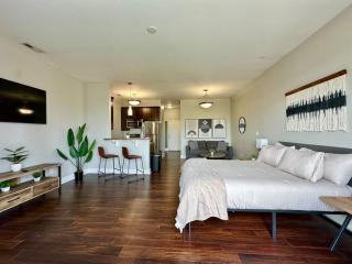 Downtown Penthouse Loft with View - Indianápolis - 7