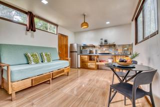 Beachfront Studio - Direct Beach Access, AC & Fast WiFi - Talamanca - 5