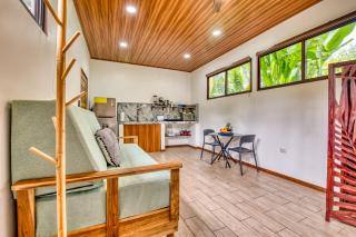 Beachfront Studio - Direct Beach Access, Fast Wifi & AC - Talamanca - 3