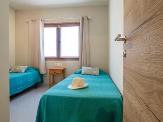 Villa con Piscina Privada, Aire Acondicionado y Wifi cerca de Playa - 3 Habitaciones, 2 Baños - ES-325-15 - 3