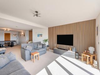 Oversands - Torquay - 7