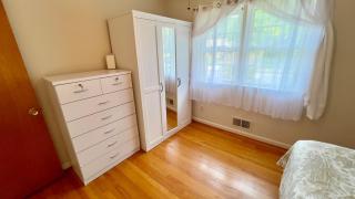 Cozy 3BR Oasis- Bright, Modern & Peaceful Retreat - Falls Church - 8