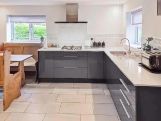 Poplars Cottage - Usk - 1