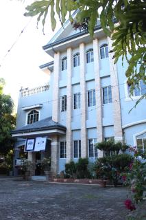 The J2 Residence - 9