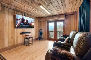 Smokies View Pools Pickleball Wood Fireplace HotTub Early Check - Gatlinburg - 7