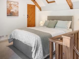 Tanlake Barn - Chard - 3