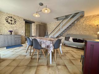 Maison de Charme 3 Pièces, Cour, Parking, St Pierre d'Oléron - FR-1-246A-351 - 2