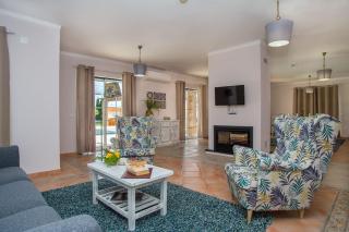 Schönes Haus In Carvoeiro Mit Privatem Parkplatz - Sesmarias - 1