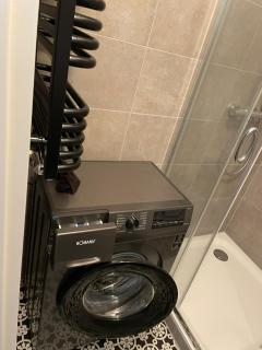 Neu renoviert Privatzimmer mit Bad und Küche - Rostock - 2