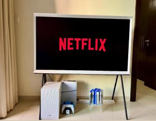 Bay Central Apartment Full Marina View with Balcony, Marina Mall, Large 1 Bedroom Apartment, Kitchen, 2 Toilets, 1 Parking, Swimming pool and Gym free access, Paid breakfast - 4