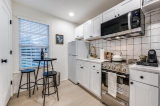 The Vanderbilt Mansion Apt 9 Near Downtown and TWU - Denton - 9