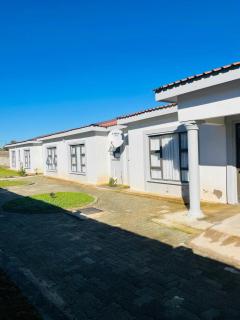 Shoeshoe Villa - Maseru - 1