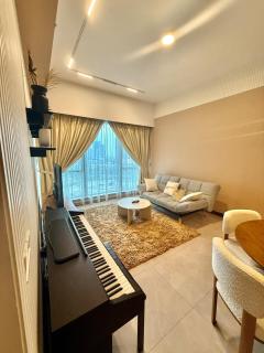 Luxury Condo w electrical piano Next to TRX Mall - Gua Sai - 6