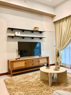 Luxury Condo w electrical piano Next to TRX Mall - Gua Sai - 4