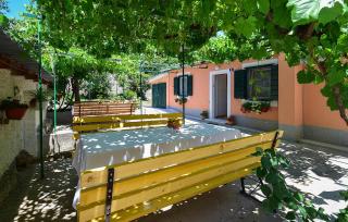 3 Bedroom Amazing Home In Split - Split - 0
