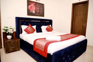 Divine India Service Apartment 2Bhk, 2A Saket - Nuova Delhi - 7