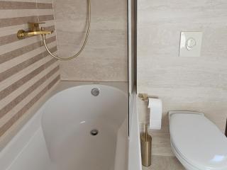 SUITE 65 Lux Sea view & garage parking - Šibenik - 2