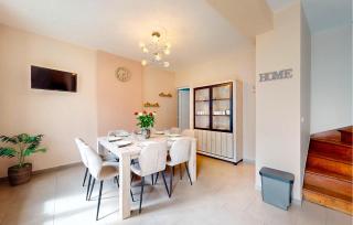 Amazing Home In Haybes With Wifi - Haybes - 6