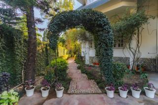 Boutique Villa by Saffron Leaf in Mussoorie Foothills with Bonfire - 8