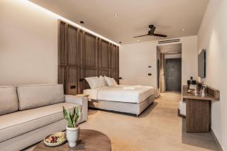 Mosay All Suite Hotel - Lampi - 8