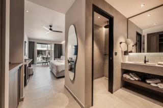 Mosay All Suite Hotel - Lampi - 7