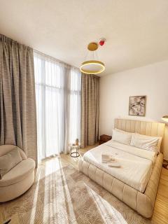 Fully Furnished Sapphire Studio in JVC, Short Drive to Dubai Marina, JBR, Downtown Dubai - 0