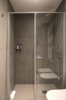 Prestige Suite Room - Just 30 Seconds Walk to Bernina Express - Tirano - 1