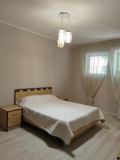 Spacious apartment with individual entrance - Akchiy - 9