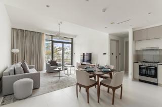 Luxury Stay at Marina Vista, Dubai Harbour - 0