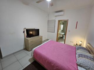 Qawra two bedroom apartment - St. Paul's Bay - 2