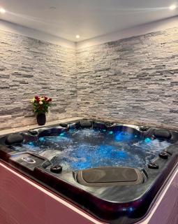Suite WSPA - Nuit Inoubliable avec Jacuzzi et Sauna - Vic-la-Gardiole - 4