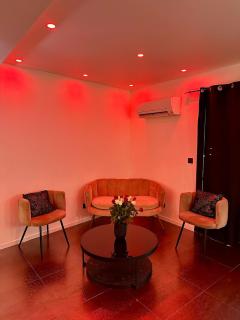 Suite WSPA - Nuit Inoubliable avec Jacuzzi et Sauna - Vic-la-Gardiole - 3