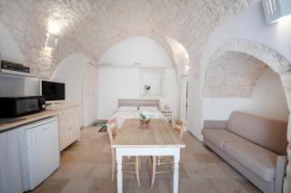 GuestHost - Casetta Carducci Central Studio - Ostuni - 4