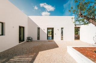 HelloAPULIA Dimora Anahata - Infinity Pool & Outdoor Dining Area in Ostuni - Cisternino - 1