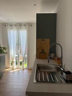 Agréable Maison ensoleillée avec piscine - 1