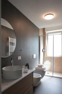 Prestige Main Apartment - Just 30 Seconds Walk to Bernina Express - Tirano - 8