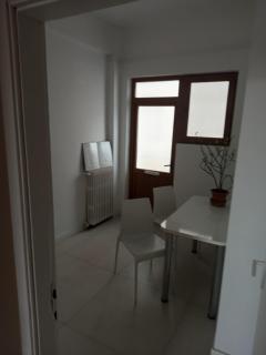 Ultra Central 4 Rooms Vintage Apartment - Bucareste - 8