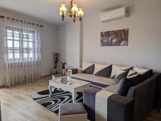 Ani Home Pogradec - 1