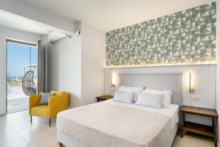 Free Breakfast at Oak Luxury villa with heated pool, Playground and Pool table - 5