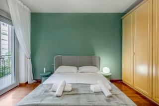 Navigli-Fashion District - 5min to metro FREE WI-FI - 7