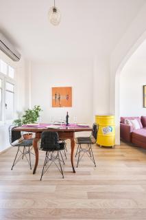 Central Apartment-Large Balcony With View - Istanbul - 7